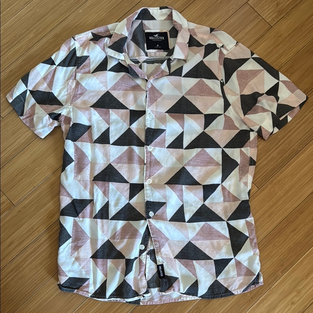 Hollister Men's Rayon Geometric Shirt - Black and Pink
